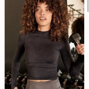 Free People Good Karma High-Neck Layer in size xs/s in Washed Black